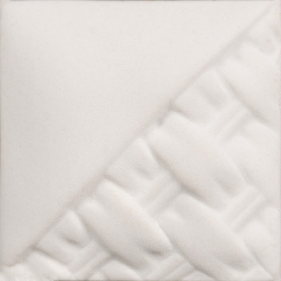 WHITE ENGOBE EG001
