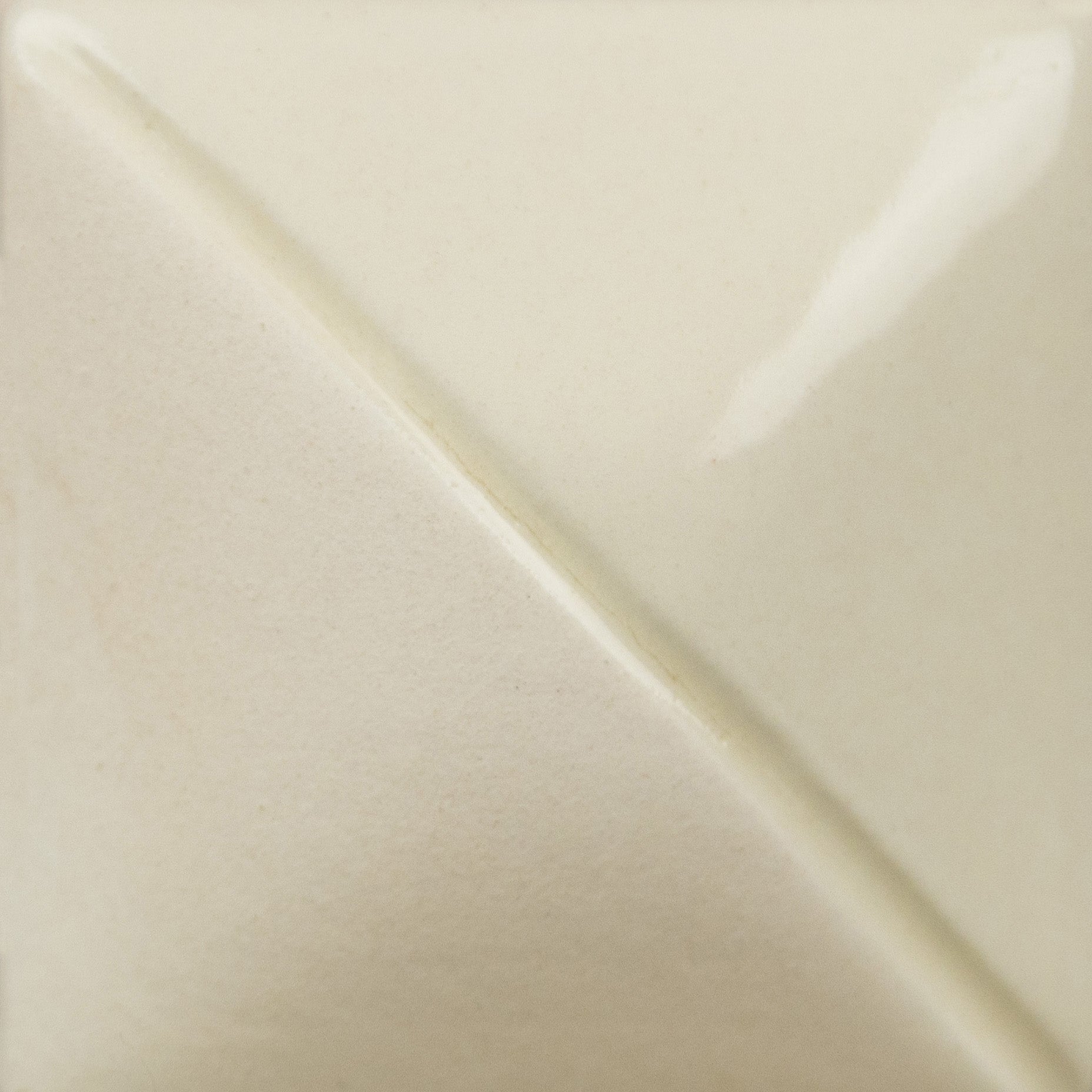 Ivory UG067