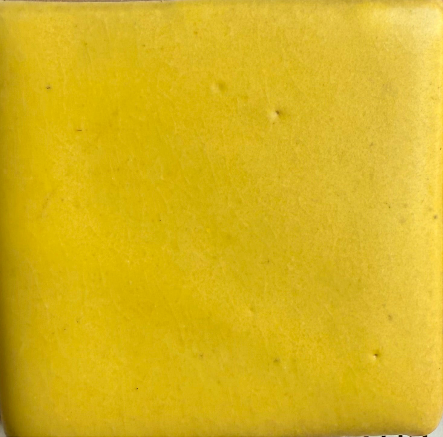 Lemon Cream Satin MBG083
